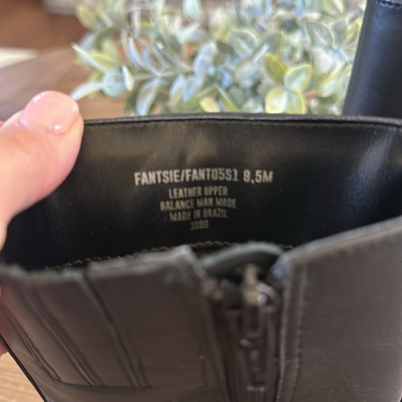 Steve Madden Fantsie Black Leather Square Toe Block Heel Boot - Picture 6 of 6